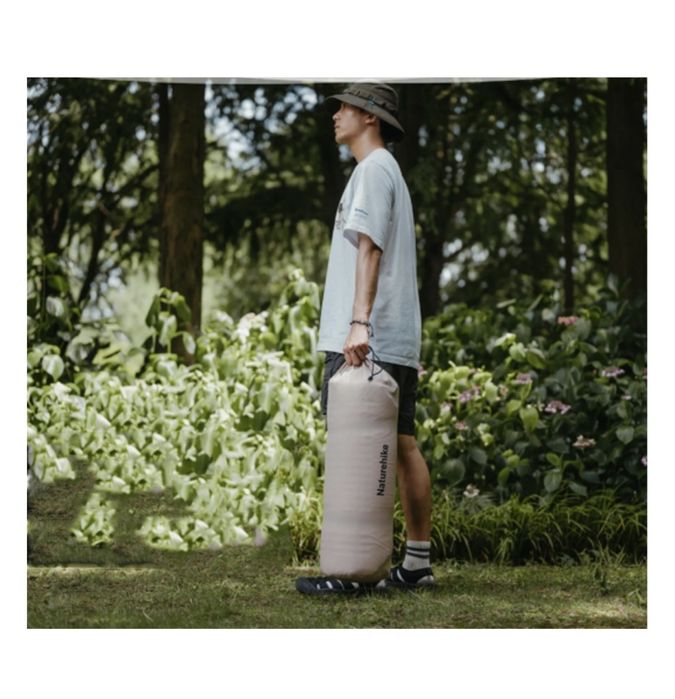 Продам самонадувающийся коврик Naturehike