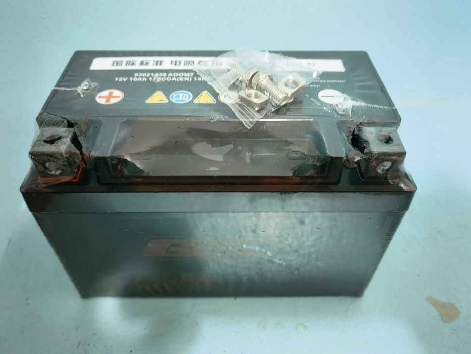 Аккумулятор 12 V 7AH