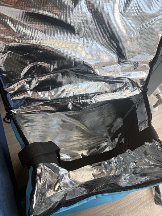 Сумка курьера Wolt