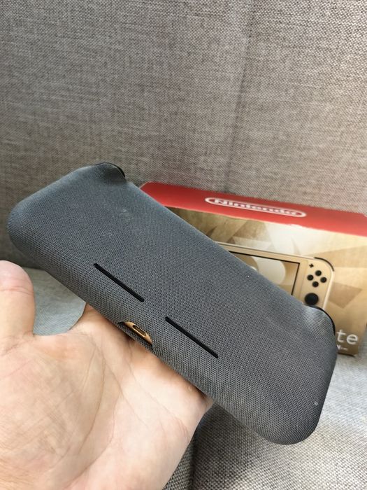 Nintendo switch lite Hyrule edition