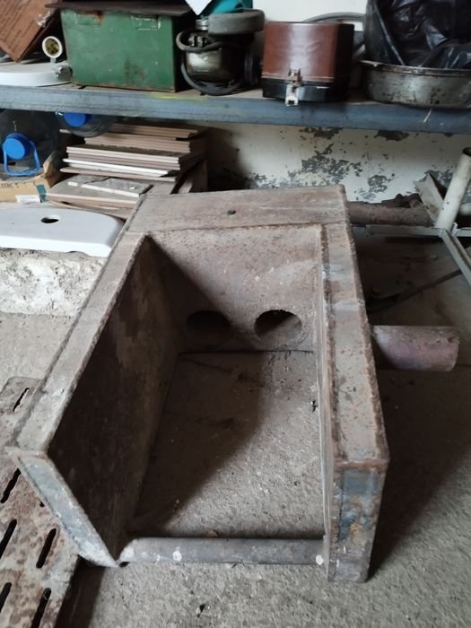 Продам  бак водяной для печки