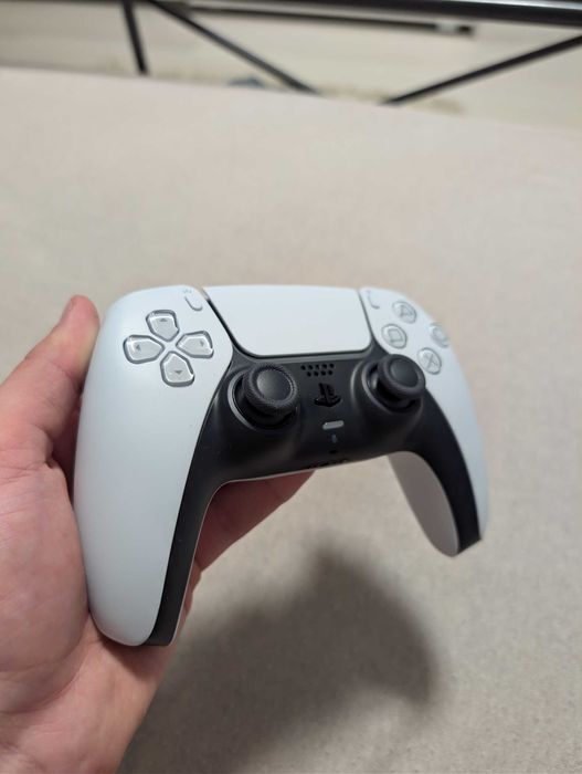 Controller PS5 Alb ca nou