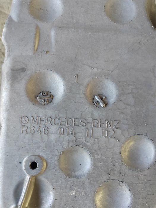 На части Mercedes C-class W203 2.2 CDI ,турбо, скорости, картер