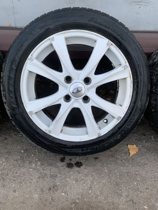 Продам диски с резиной