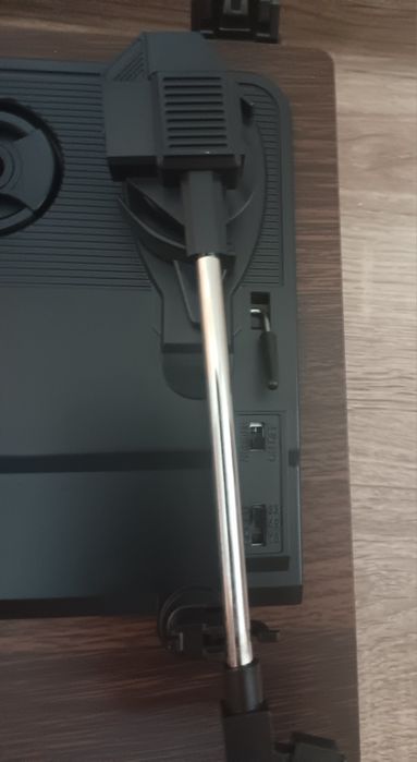 Грамофон чисто нов