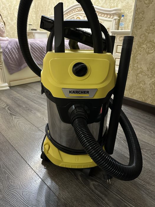 Продам пылесос фирмы Karcher