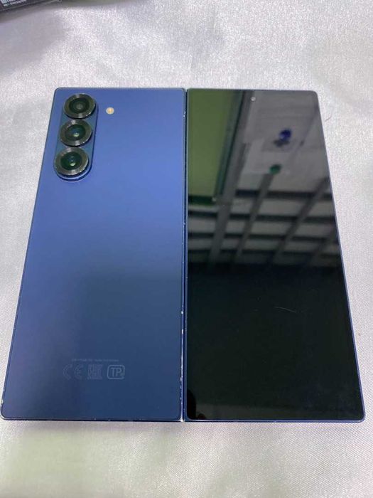 Samsung Galaxy Z Fold 6 256 Gb(город Шу ул.Сатпаева 227)лот 789020