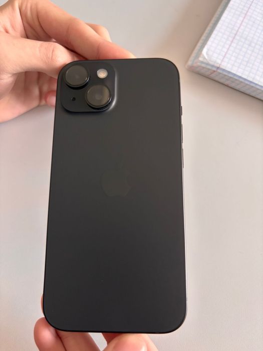 Айфон 15 идеал.