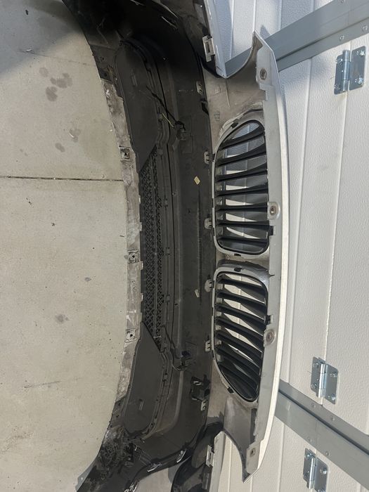 Bara față BMW x1 2010