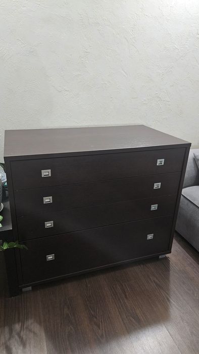 Комод 100×55×82   .