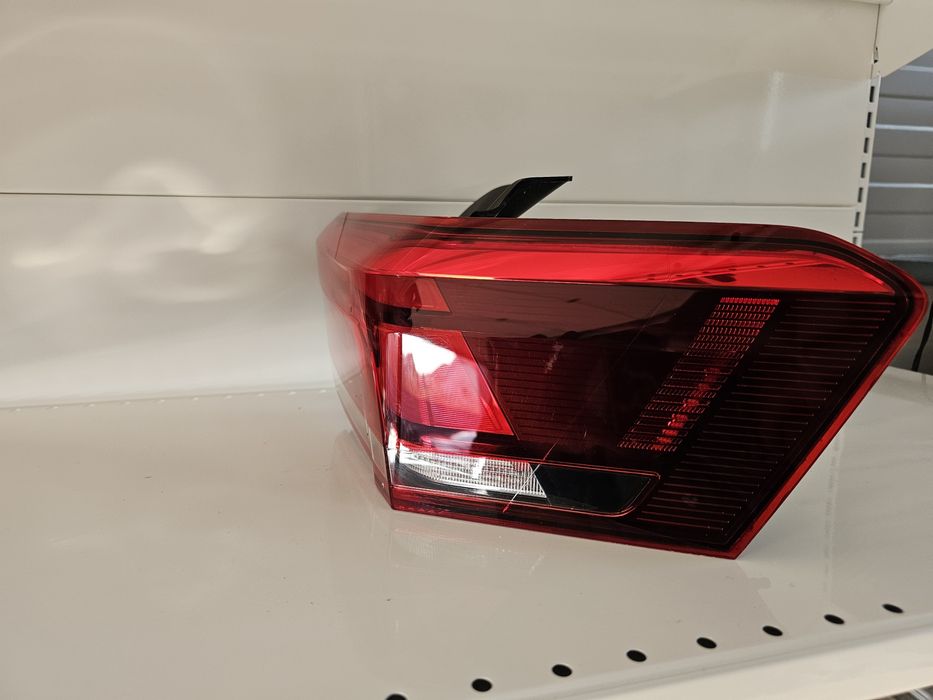 Stop / Lampa dreapta Full Led VW ID3 cod : 10A 945 096 B