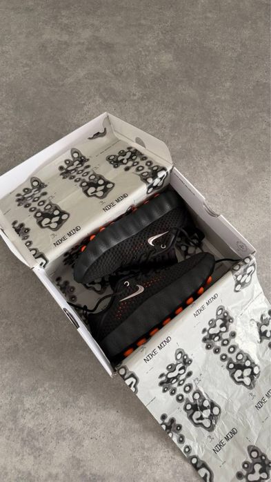 Nike Mind Black
