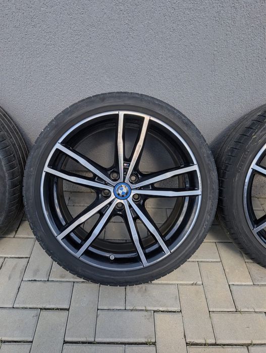 Jante BMW Style 791M pe 19" + anvelope Pirelli – set complet!