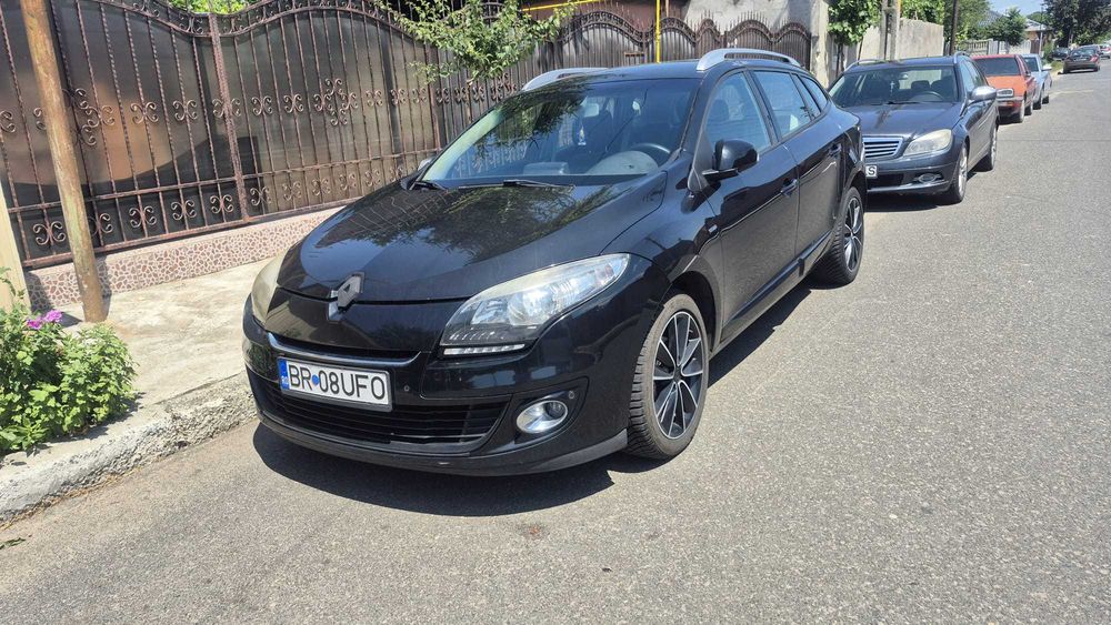 RENAULT Megane