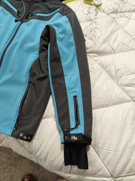 Продавам ски екип Rock creek softshell, размер М, почти нов