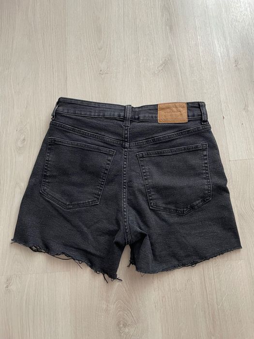 2 чифта къси панталони H&M
