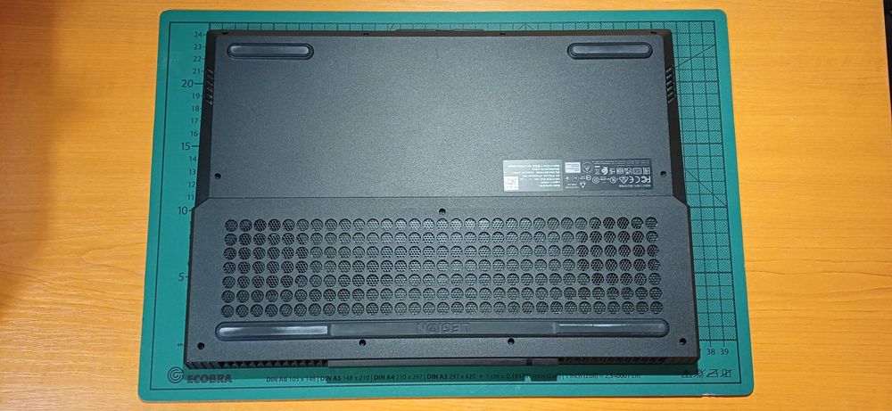 Lenovo Legion 5 (165Hz / Baterie NOUĂ) + Cooling Pad - DEFECT GPU