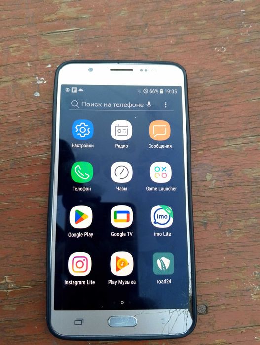 Продам телефон в рабочем состоянии