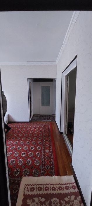 3× xonali kivartira sotiladi srochna