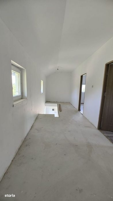 De vanzare casa in Zavoi