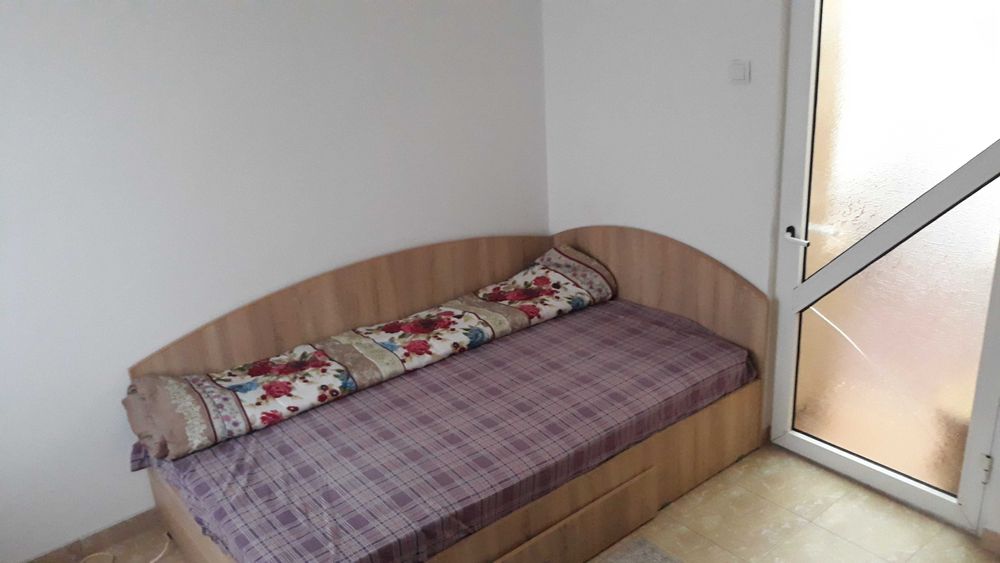 3 garsoniere pt inchiriere zona Cet