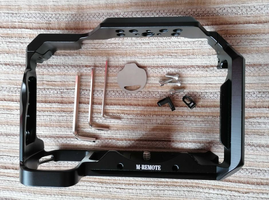 Алуминиева клетка за фотоапарати NIKON z5,z5II,z6,z6II, Z6III, z7,z7II