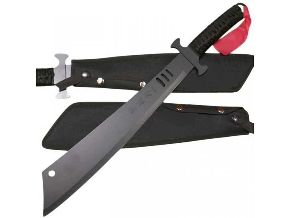 Мачете  в два варианта - черно или сребристо с текстилен калъф