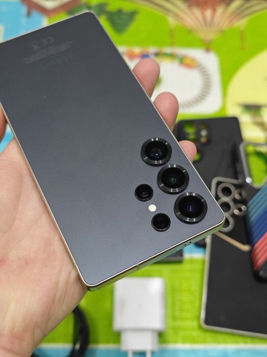 Samsung S25 Ultra 256Gb 5G без царапин