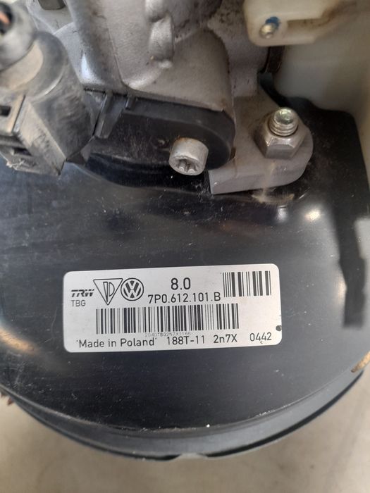 Серво VW Tuareg  .