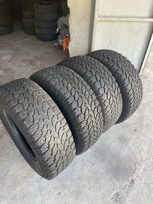 285/70/17 General Grabber AT гуми за джип