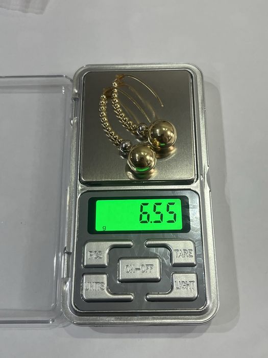 Золотые серьги и кольцо