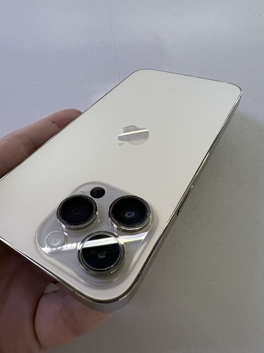 Продам Iphone 14 pro max