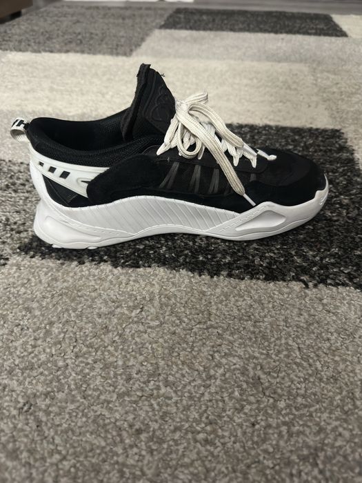 Off white oddsy 1000