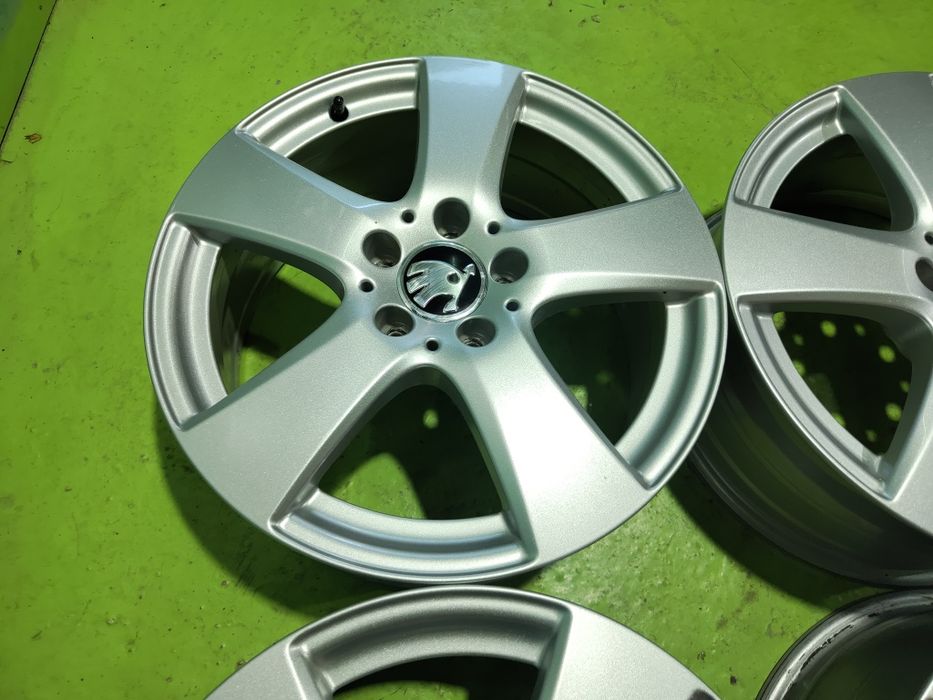 17 5x112 Skoda лети джанти 5х112 шкода