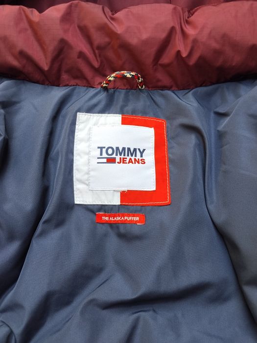 Vând vestă de bărbați Tommy Hilfiger originală!