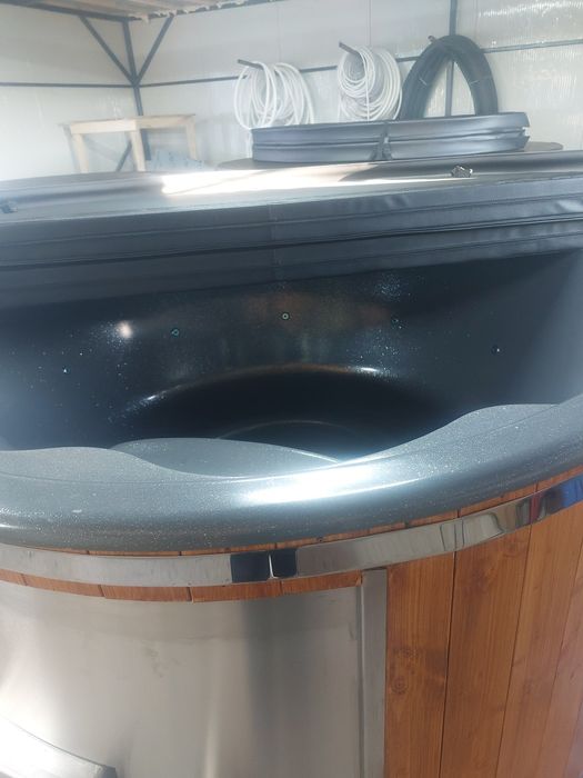 Ciubar jacuzi Aeromasaj