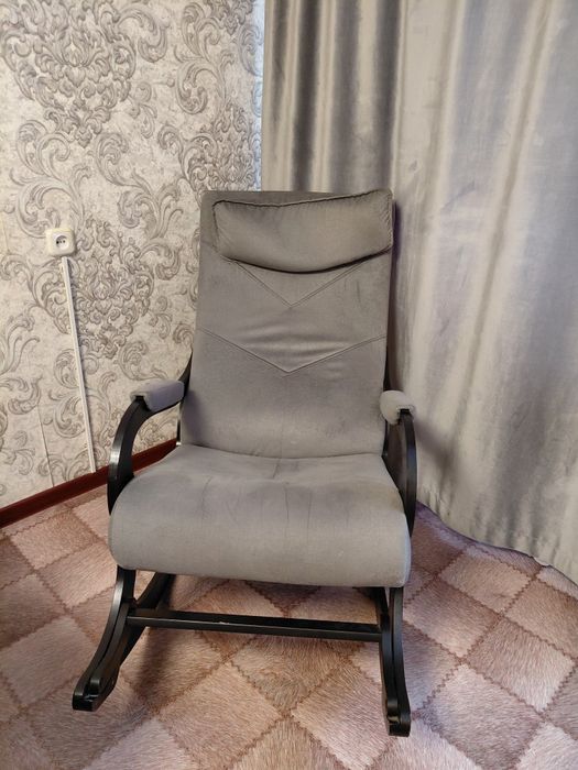 Продам кресло-качалку!