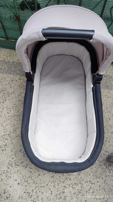 Подарявам Chicco 3 в 1 количка