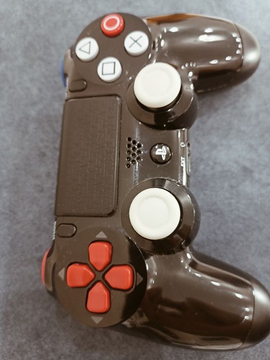 Эксклюзивная PS4 1TB Darth Vader + VR очки + 24 игр