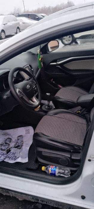 Zudlik bilan sotiladi