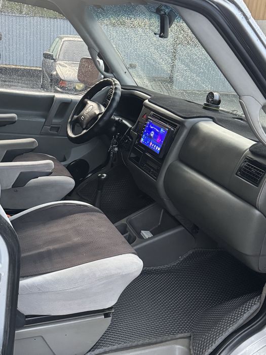 Продам Бус Т4 EUROVAN 2.5 Бензин