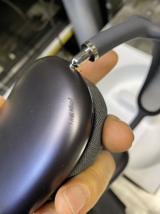 Apple airpods max A2096