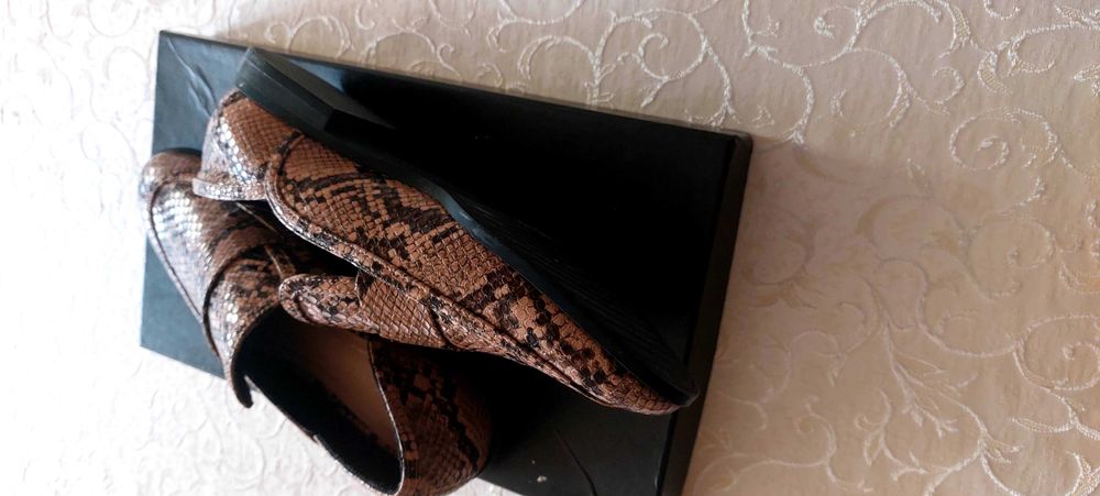 Дамски обувки ZARA