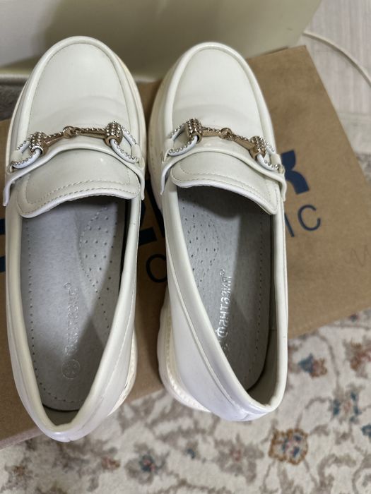 Детские туфли