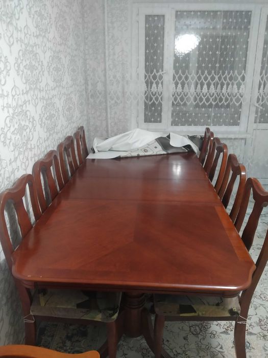 Стол со стульями за 220000тн+ отдельно 6 стульев новых по 11500тн