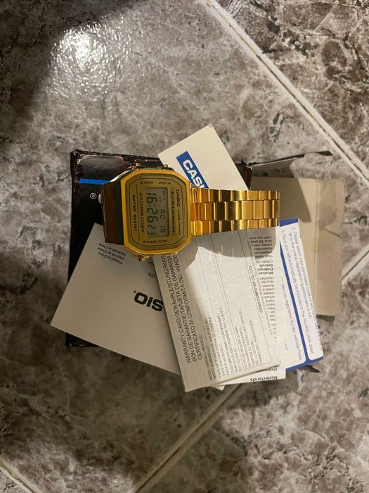Часовник Casio Vintage A168WG-9EF