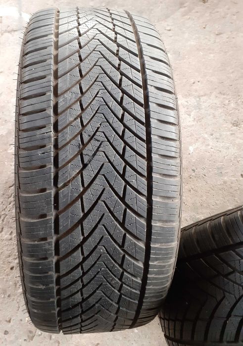 2 anvelope 225/45 R17 Wanli și  4 anvelope 225/45 17 ALLSeasons  M+S