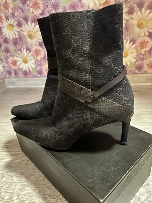 Боти на GUCCI  36 и 1/2