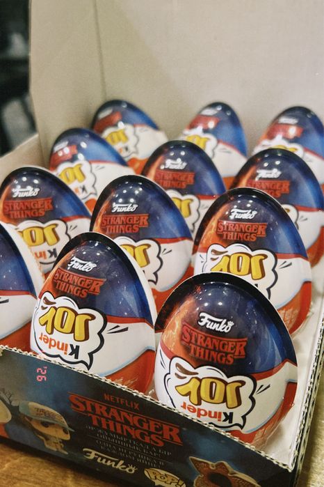 Kinder Joy Stranger things