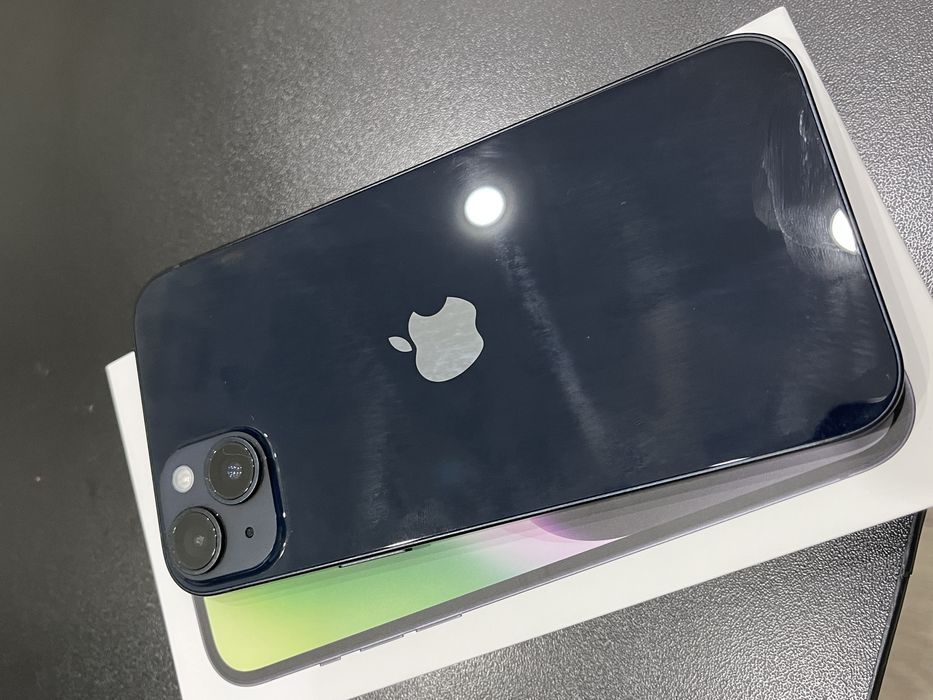 iPhone 14 plus в идеальном состоянии